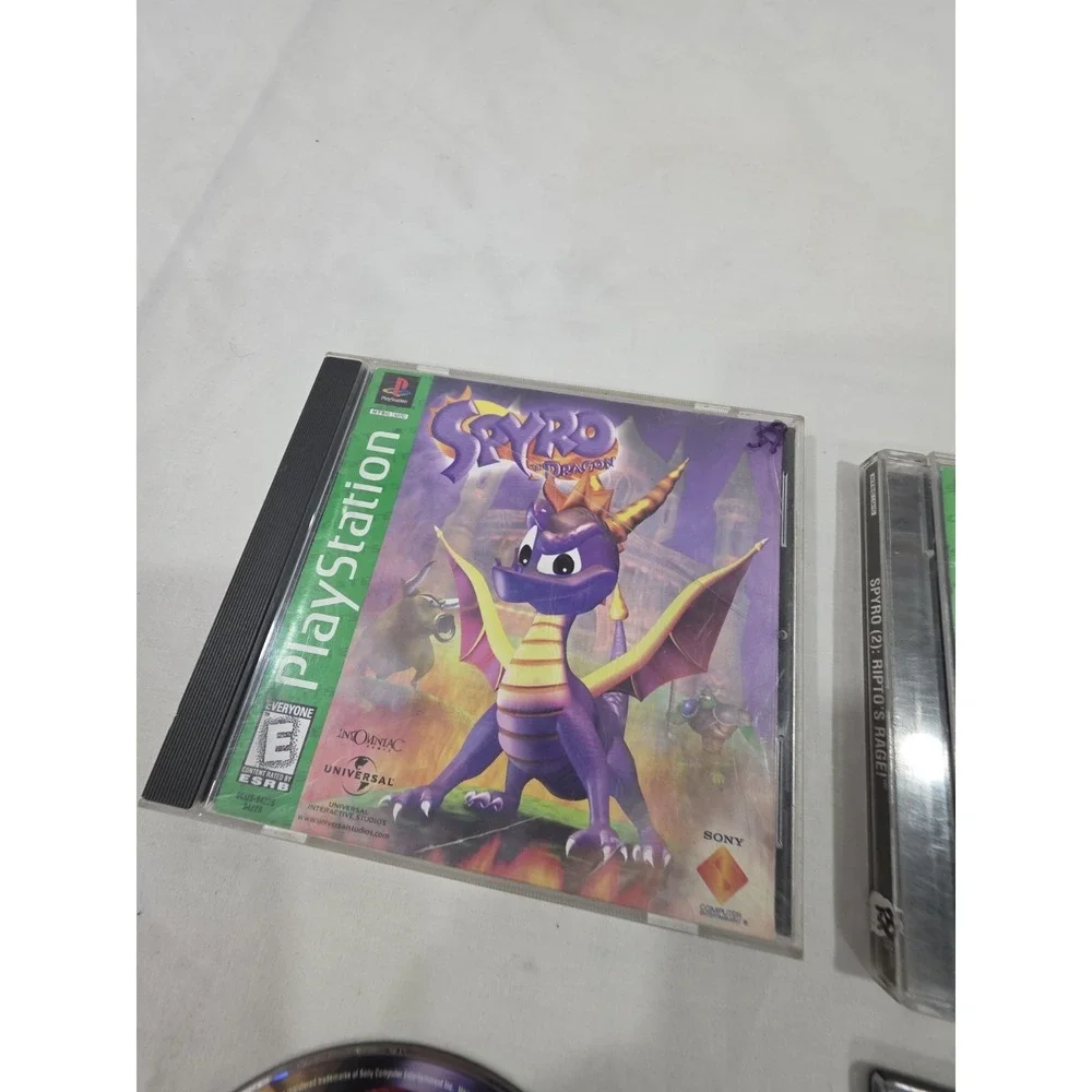 PS1 Lot of 4 Spyro the Dragon, Year of the Dragon Holo Cover Enter The Dragonfly